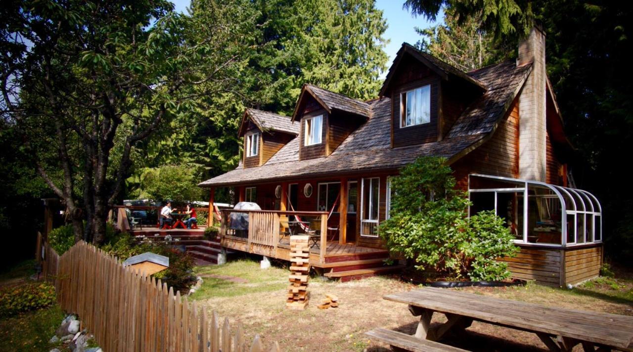 Up The Creek Backpacker'S Lodge Roberts Creek Exteriér fotografie
